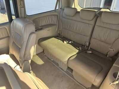 2008 Honda Odyssey, $2999. Photo 8