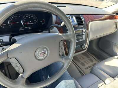 2006 Cadillac DTS, $2999. Photo 10