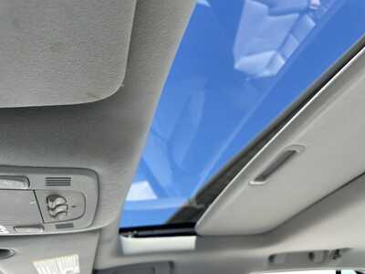 2006 Cadillac DTS, $2999. Photo 12