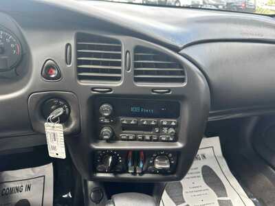 2005 Chevrolet Monte Carlo, $2600. Photo 12