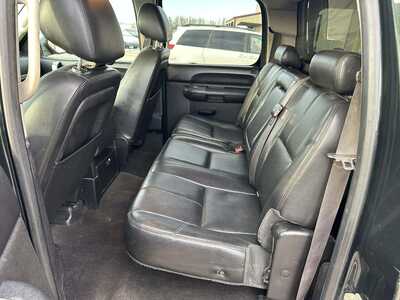 2013 Chevrolet 1500 Crew Cab, $6999. Photo 7