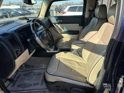 2007 Hummer H3, $3500. Photo 7