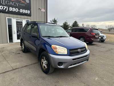 2005 Toyota RAV4, $0. Photo 3