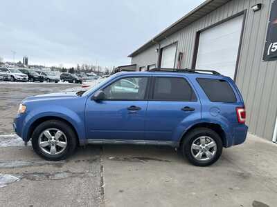 2010 Ford Escape, $1900. Photo 9