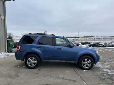 2010 Ford Escape, $1900. Photo 10