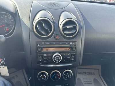 2011 Nissan Rogue, $2500. Photo 12