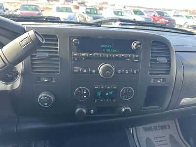 2013 Chevrolet 1500 Ext Cab, $5500. Photo 11