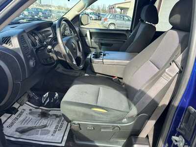 2013 Chevrolet 1500 Ext Cab, $5500. Photo 6