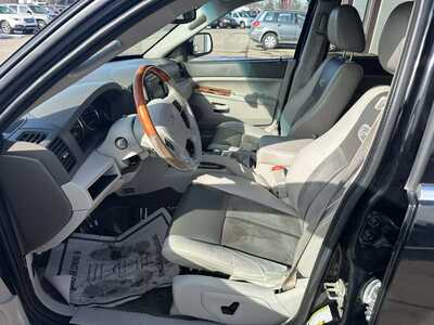 2007 Jeep Grand Cherokee, $3999. Photo 7