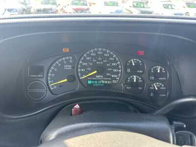 2000 Chevrolet 1500 Reg Cab, $1600. Photo 4