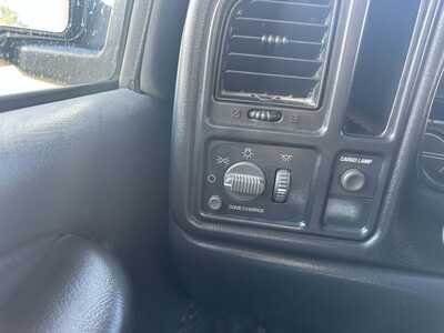 2000 Chevrolet SILVERADO 1500, $1600. Photo 11