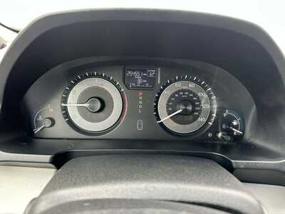 2013 Honda Odyssey, $2999. Photo 4