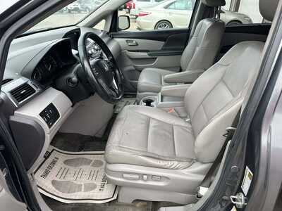 2013 Honda Odyssey, $2999. Photo 7
