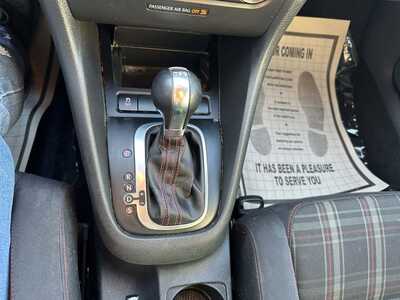 2011 Volkswagen GTI, $4999. Photo 6