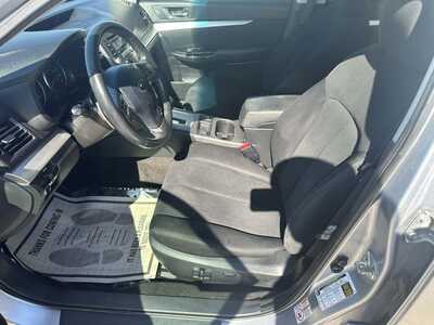 2013 Subaru Legacy, $3999. Photo 7