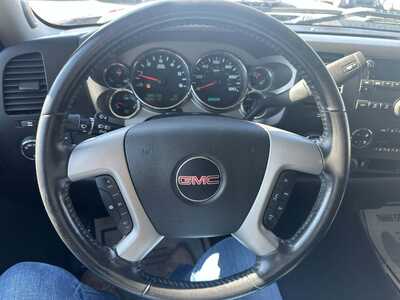 2013 GMC 1500 Crew Cab, $6999. Photo 5