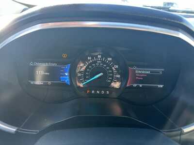 2016 Ford Edge, $5600. Photo 4