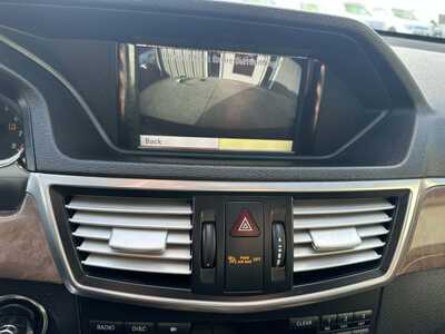 2012 Mercedes-Benz E-Class, $3999. Photo 12