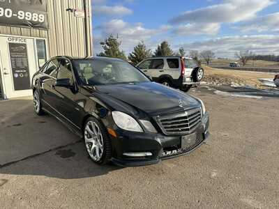 2012 Mercedes-Benz E-Class, $3999. Photo 3