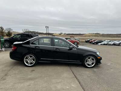2012 Mercedes-Benz C-Class, $3500. Photo 10