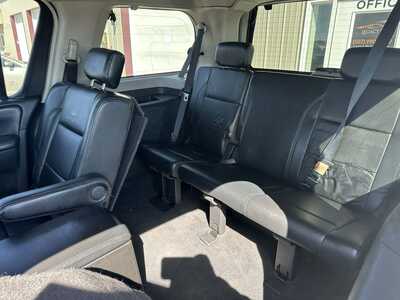 2008 Infiniti QX56, $2600. Photo 10