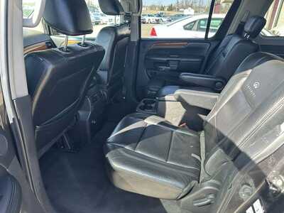 2008 Infiniti QX56, $2600. Photo 9