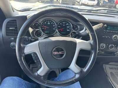 2009 GMC 1500 Ext Cab, $4500. Photo 5