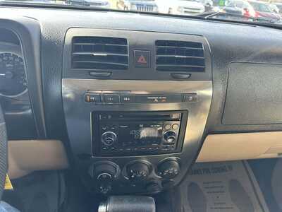 2008 Hummer H3, $2999. Photo 12