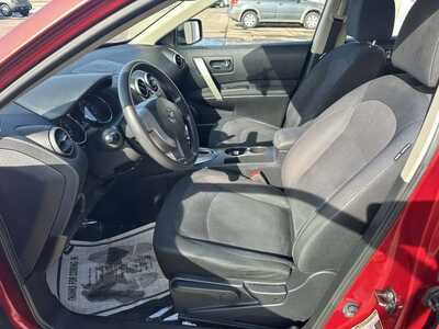 2011 Nissan Rogue, $1999. Photo 7