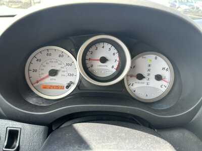 2004 Toyota RAV4, $2600. Photo 4