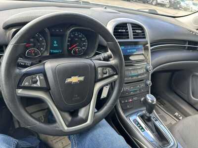 2013 Chevrolet Malibu, $2999. Photo 11