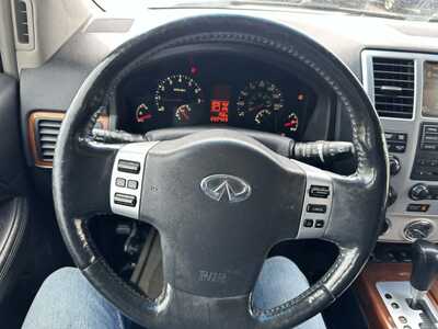 2008 Infiniti QX56, $2600. Photo 5