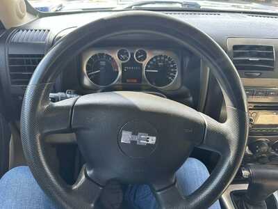 2008 Hummer H3, $2999. Photo 5