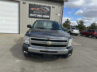 2010 Chevrolet SILVERADO 1500, $3500. Photo 2