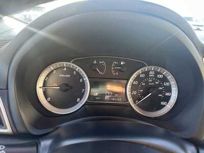 2015 Nissan Sentra, $3700. Photo 4