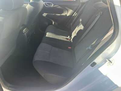 2015 Nissan Sentra, $3700. Photo 9