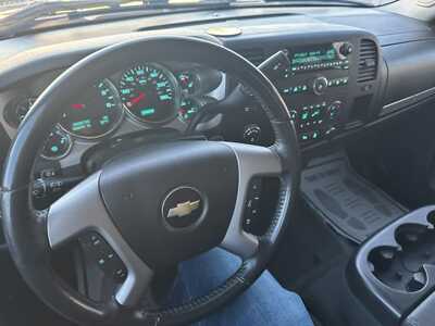2013 Chevrolet 1500 Crew Cab, $7999. Photo 10