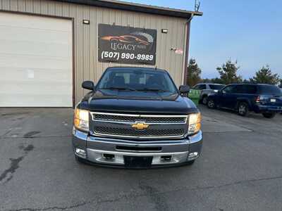 2013 Chevrolet 1500 Crew Cab, $7999. Photo 2