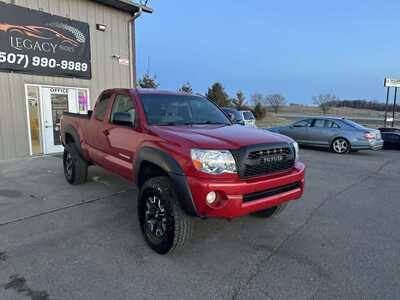 2009 Toyota Tacoma, $3500. Photo 3