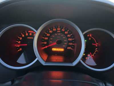 2009 Toyota Tacoma, $3500. Photo 4