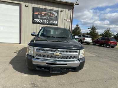 2011 Chevrolet 1500 Crew Cab, $3800. Photo 2