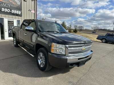 2011 Chevrolet 1500 Crew Cab, $3800. Photo 3