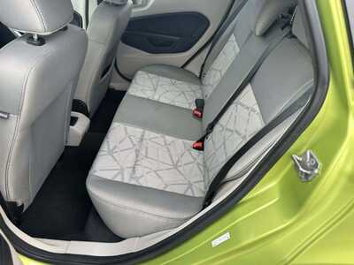 2012 Ford Fiesta, $3400. Photo 8