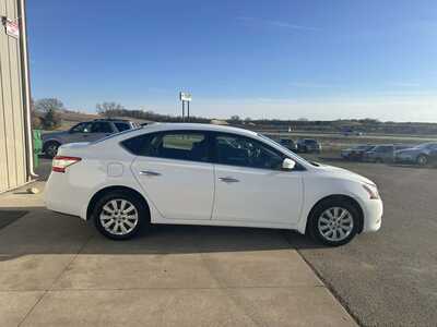 2015 Nissan Sentra, $3700. Photo 11