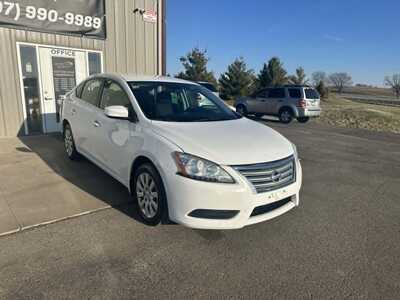 2015 Nissan Sentra, $3700. Photo 3