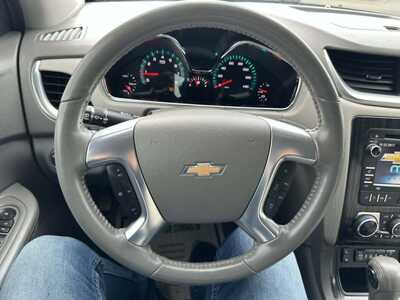 2016 Chevrolet Traverse, $4500. Photo 5