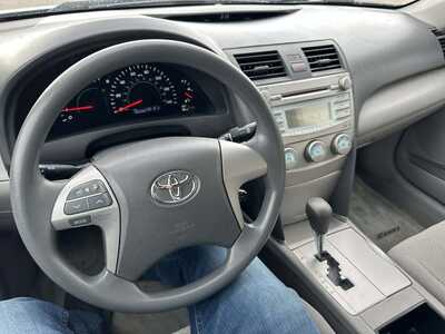 2009 Toyota Camry, $3999. Photo 11