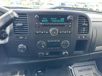 2011 Chevrolet 1500 Crew Cab, $3800. Photo 11