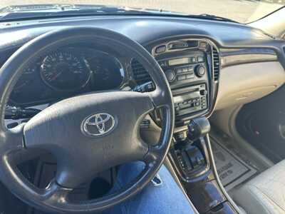 2003 Toyota Highlander, $3999. Photo 11