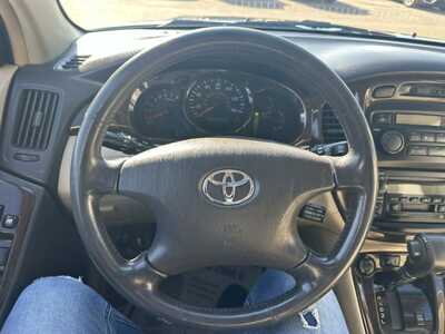 2003 Toyota Highlander, $3999. Photo 5